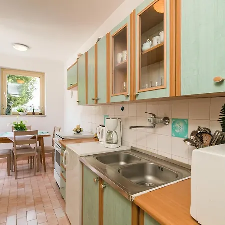 Julia - Apartment