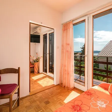 Julia - Apartment *