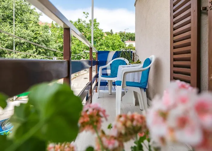 Julia - Apartment Selce